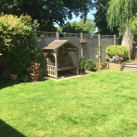 9 Chudleigh Close Apartman Bedford Kültér fotó