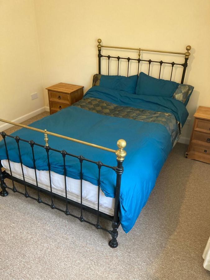 9 Chudleigh Close Apartman Bedford Kültér fotó